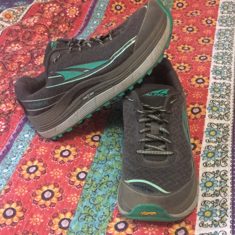 Altra Olympus 2.0 trail running shoe